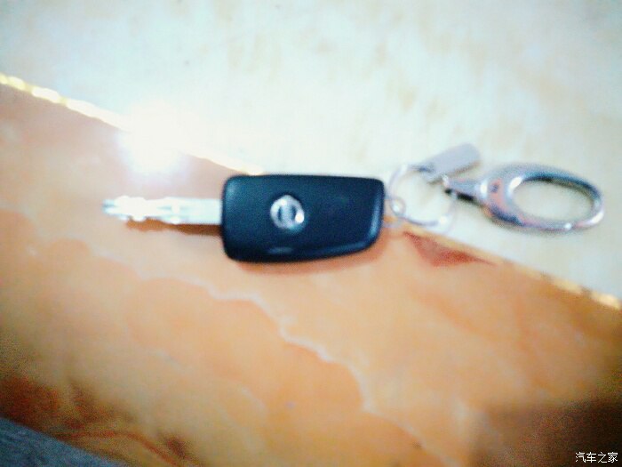 名图和朗逸普拉斯哪个省油值得买,16款名图油耗高怎么解决