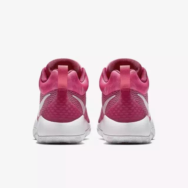 最近很火的黄黑配色的球鞋,公认最好看的配色的球鞋