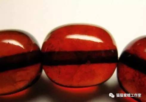 怎样鉴别老蜜蜡真假图片,做旧蜜蜡和老蜜蜡对比