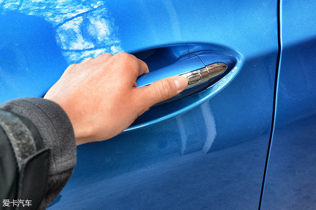 西安13年雪佛兰科鲁兹两厢,雪佛兰1.4t科鲁兹两厢二手车