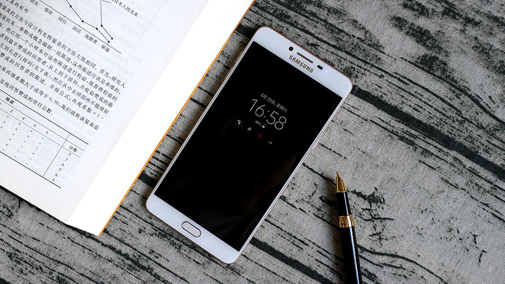 三星galaxyc9pro性能怎么样,三星galaxyc9pro网络慢