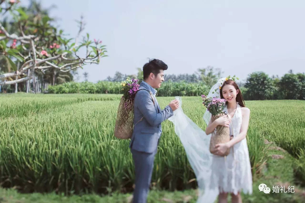 花2万拍婚纱照冤不冤,花了2万块钱拍婚纱照