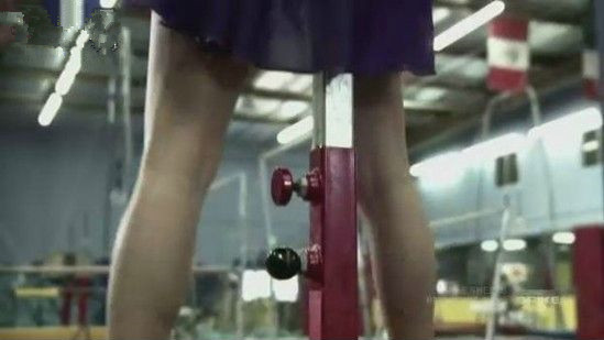 濂冲瓙鐜╁悗绌虹炕鎰忓韬骸,濂冲瓙鐜╁悗绌虹炕鎰忓鎽斾笅灞卞礀鍚庣画