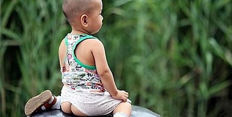 为什么女生喜欢哆啦a梦,为什么女人喜欢穿细吊带