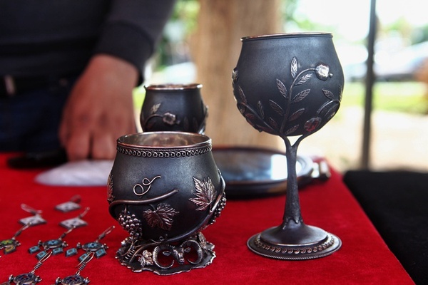 中国竹笛一响，亚美尼亚古董市场上的乐器贩子脸就红了