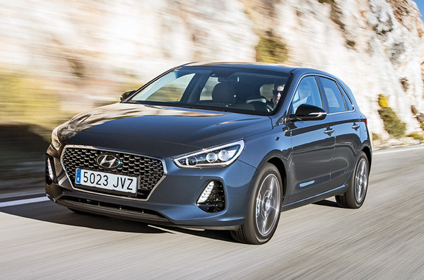 现代i30试驾视频图片,现代i30新车图解