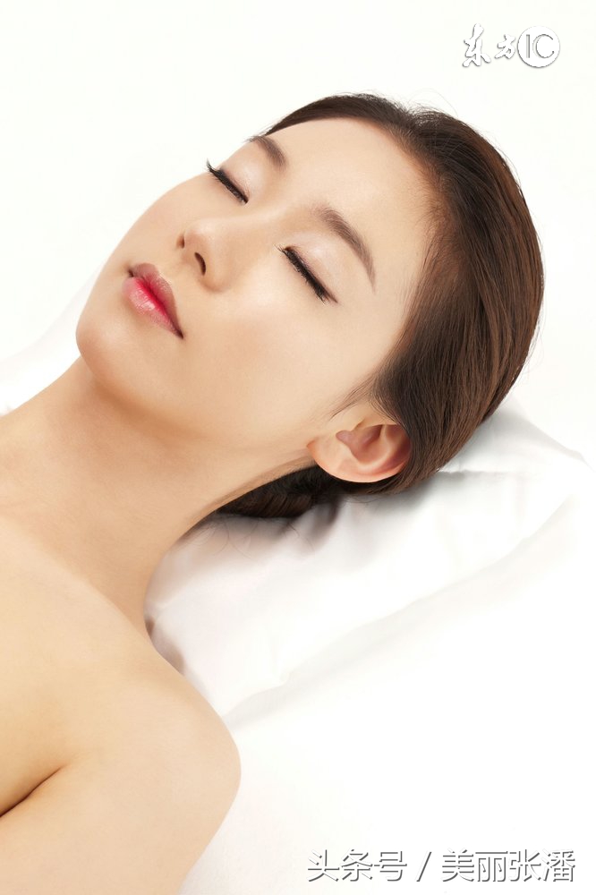 脸上有小痘痘,脸上有疤痕怎么办2019祛疤哪家好