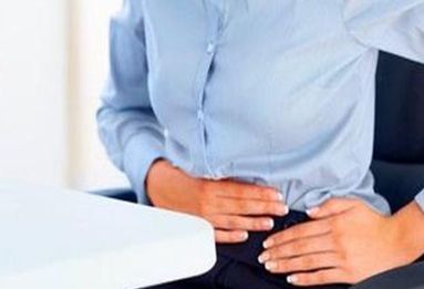 女性膀胱癌症是什么症状,女性后背痛警惕四种病是癌症