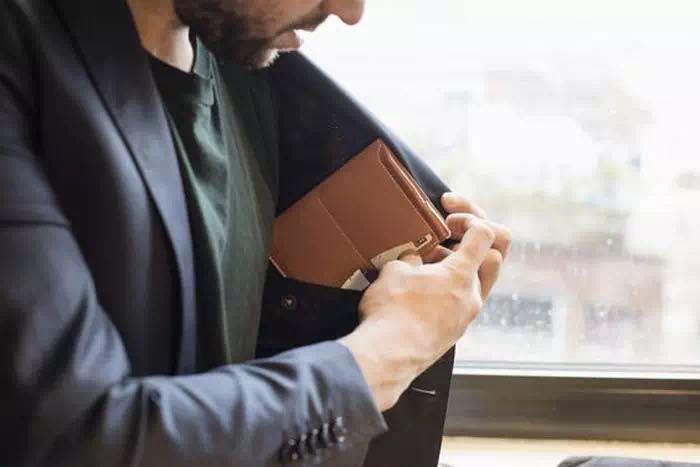 精致男士钱包推荐,口袋包男士奢侈品