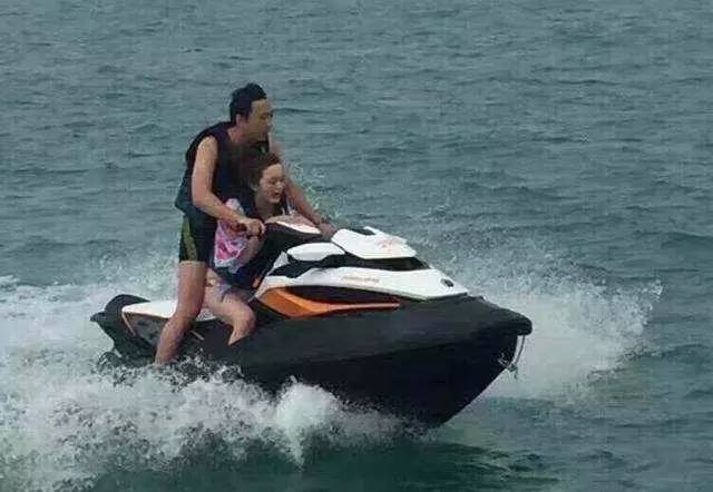 王思聪豆得儿甜蜜,豆得儿张小蒙王思聪