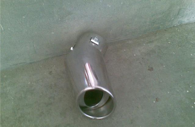 比亚迪f0改装霸气外观,比亚迪f0红色改装案例