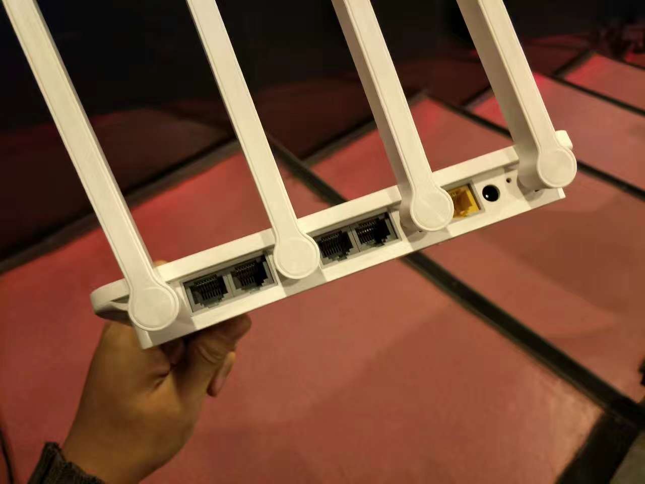 低调伏蛰十余年,磊科如今正式走向前台