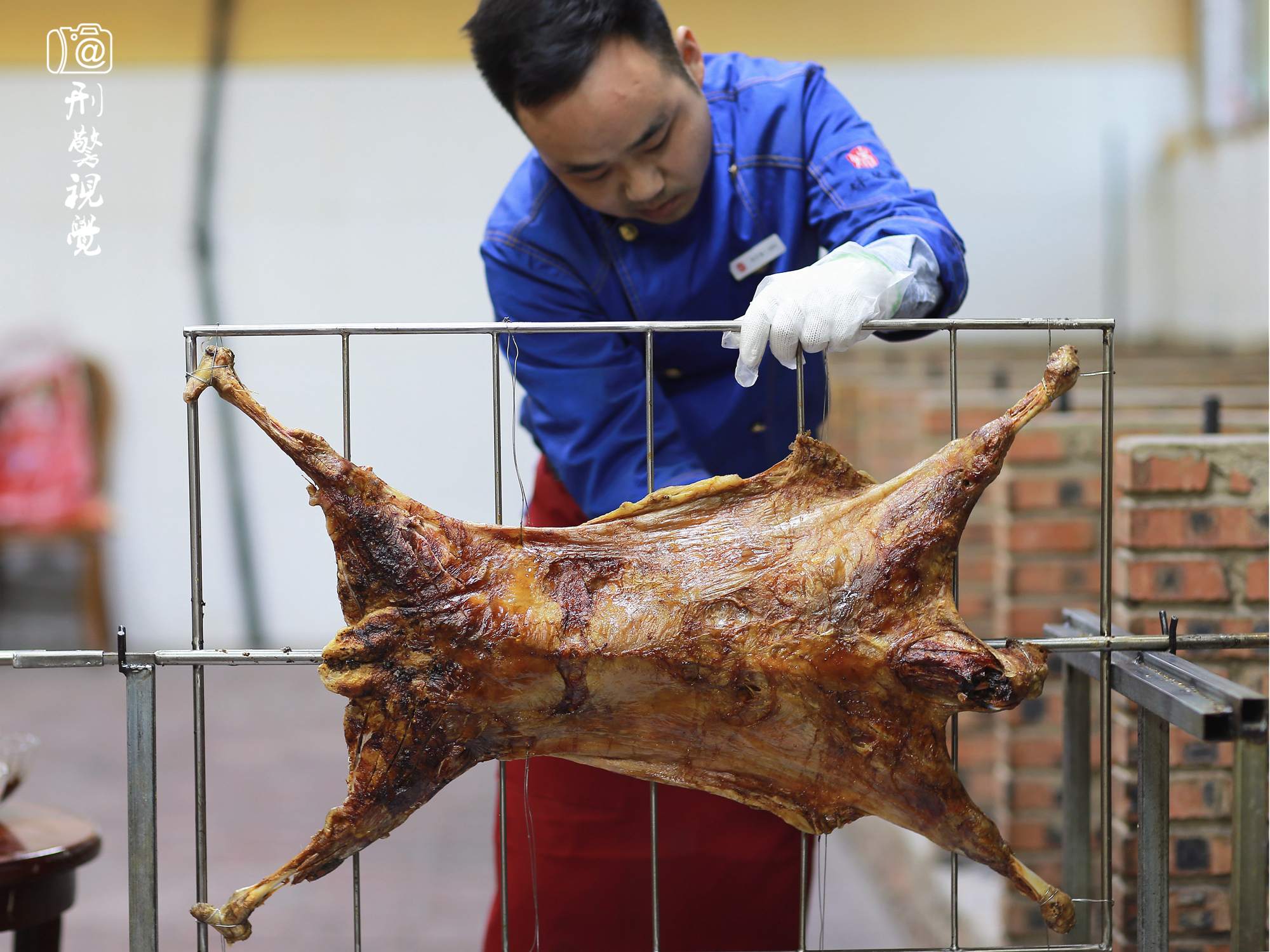 蒙古烤全羊的正宗配方,碳烤全羊的绝密配方