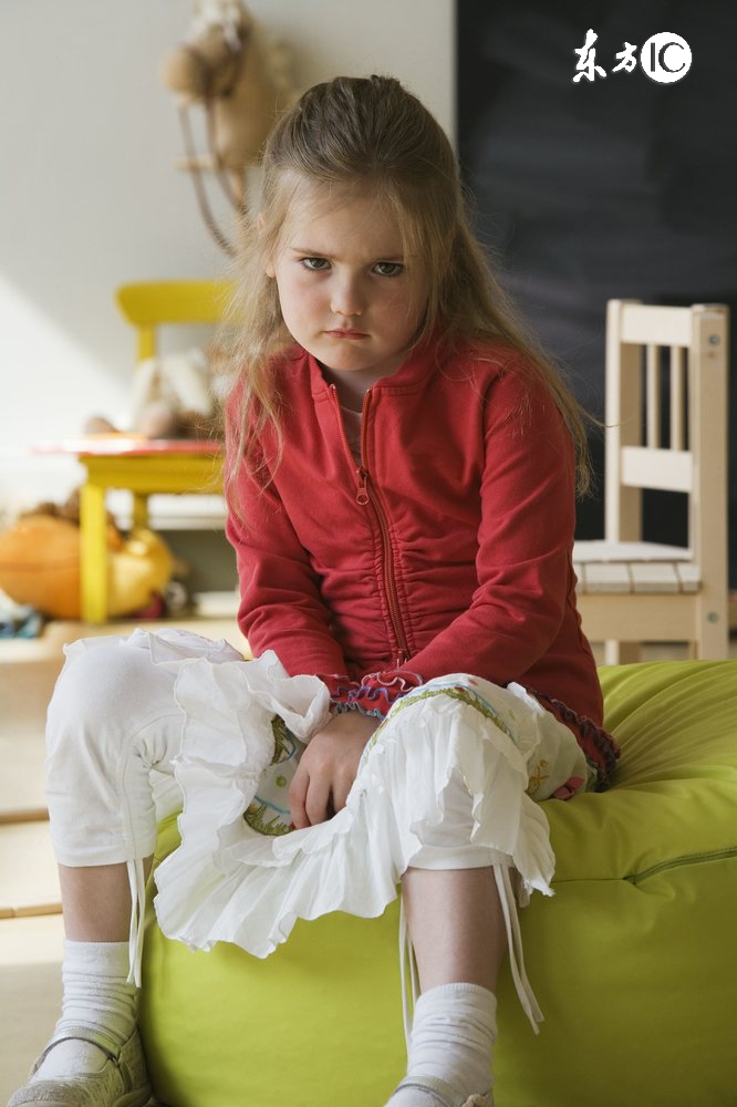 女孩子爱美很正常,女孩子爱美要从小培养