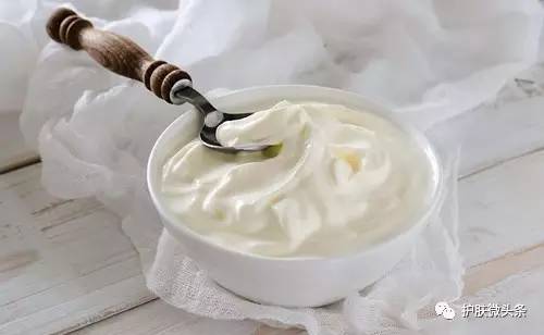 长痘痘就不能吃糖,长痘痘是不是不能吃补品