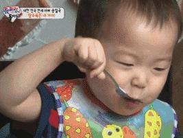 长痘痘就不能吃糖,长痘痘是不是不能吃补品