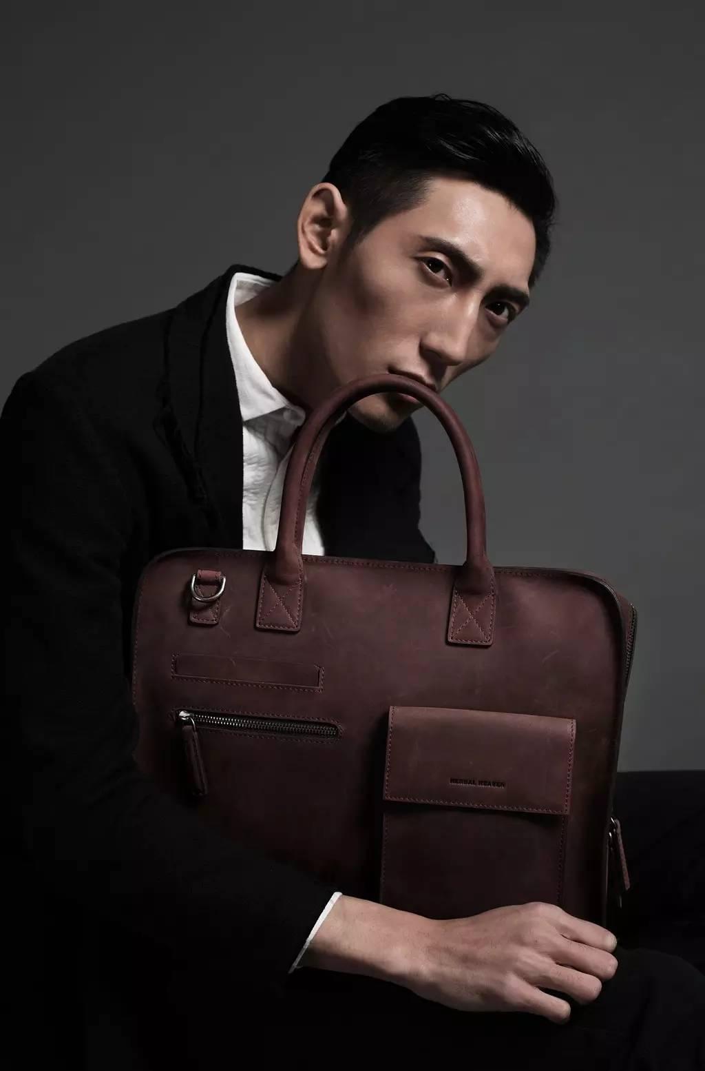 姗勬缁垮叕鏂囧寘,缁跨函鑹插叕鏂囧寘