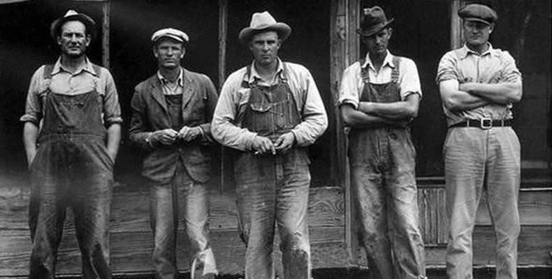 为什么女生喜欢哆啦a梦,为什么女人喜欢穿细吊带