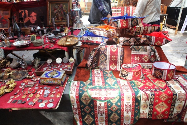 中国竹笛一响，亚美尼亚古董市场上的乐器贩子脸就红了