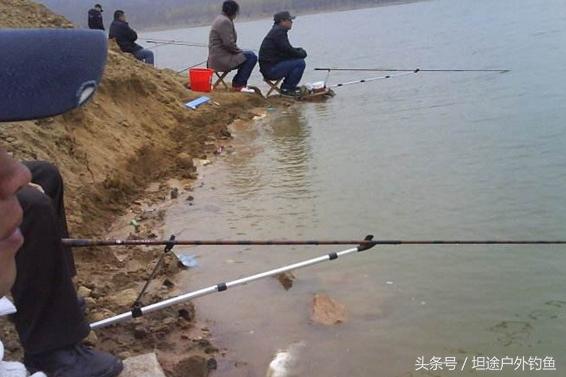 水库钓鱼的四件事,水库钓鱼完全没有口是怎么回事