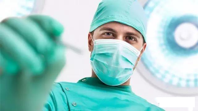 疝气要不要做手术,疝气手术10天恢复图