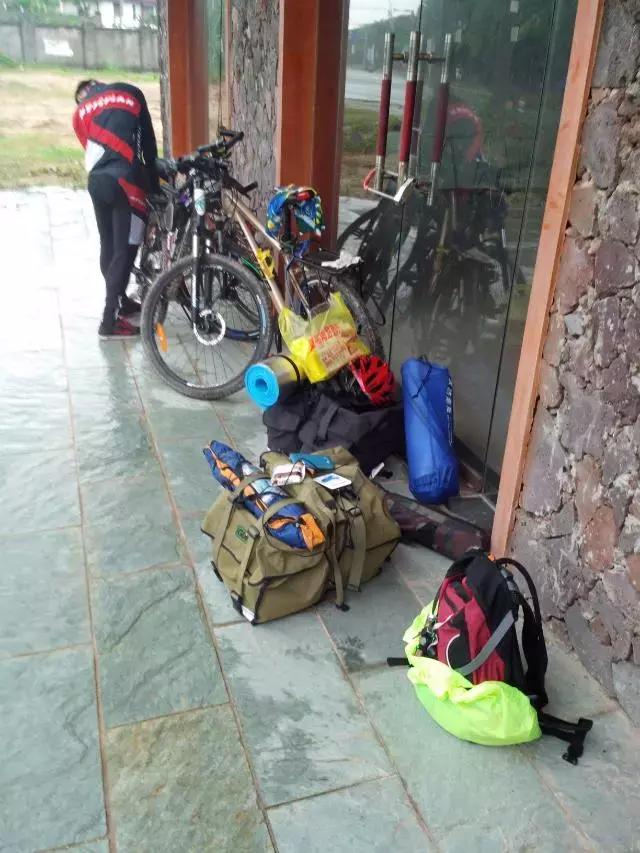 海南环岛自由行攻略最详细,海南环岛骑车多少公里