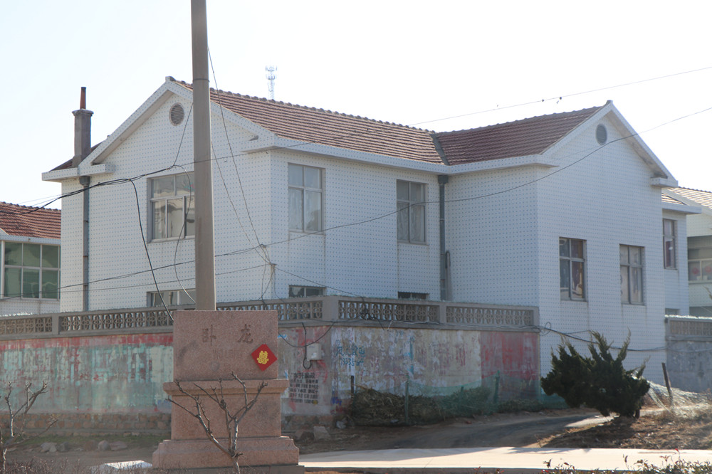 卧龙凤雏得一人可安天下怎么理解,威海烟台卧龙凤雏