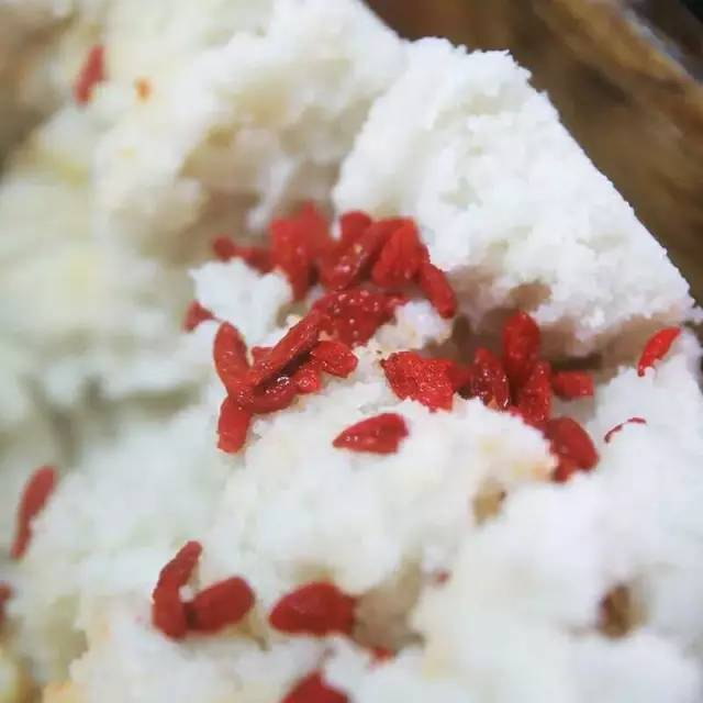 80后老师辞职回乡创业,80后教师辞职卖肉夹馍