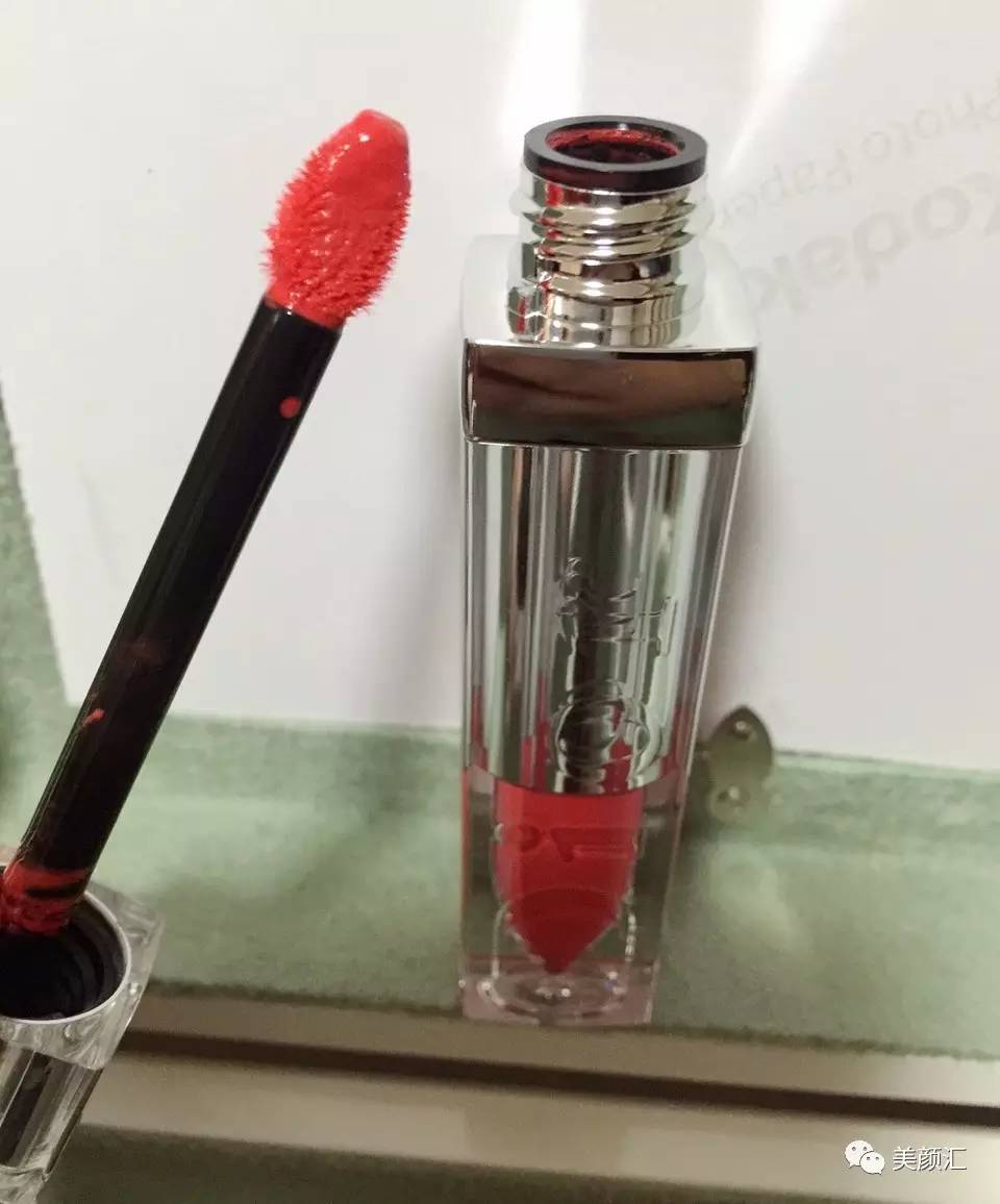 网红唇釉嘎许多，到底哪个好用？12款热门唇釉试用报告