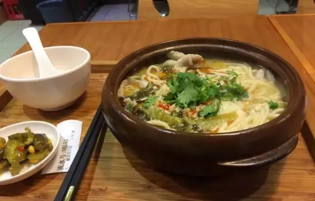 广州人均几十元吃到扶墙走的火锅,人均不到20就能吃撑的老店铺