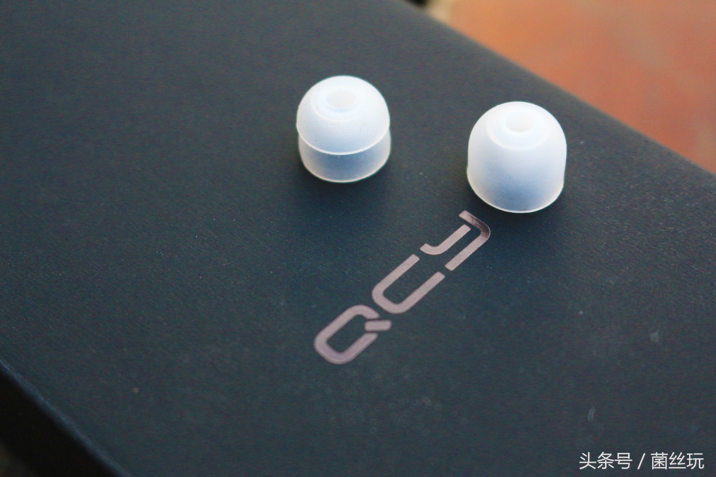 偏执，源于对生活的热爱—QCY-QY1*评9**测