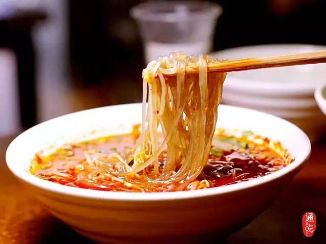 成都春熙路最好吃的苍蝇馆子火锅,春熙路必吃十大馆子