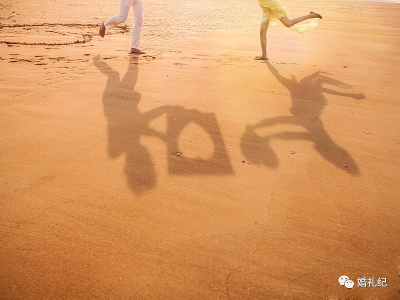 新郎近视眼怎么拍婚纱照好看,拍出新娘满意的婚纱照