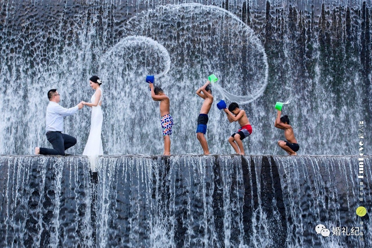 花2万拍婚纱照冤不冤,花了2万块钱拍婚纱照