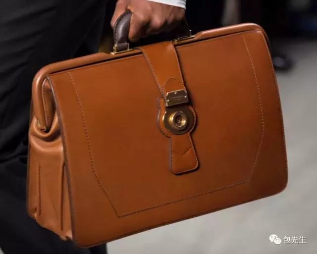 burberry怎么穿出效果,burberry2019早春款