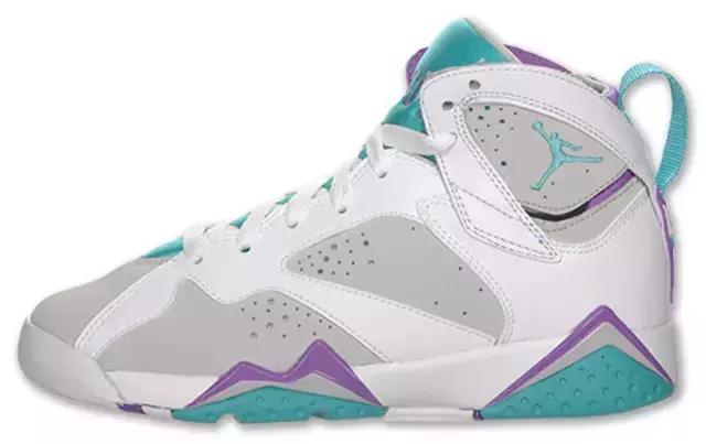 过去的五年,这23双纯女款AJ让妹子们倾倒