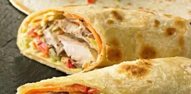 去哈尔滨可以逛哪几个国家,哈尔滨能坐火车出国游