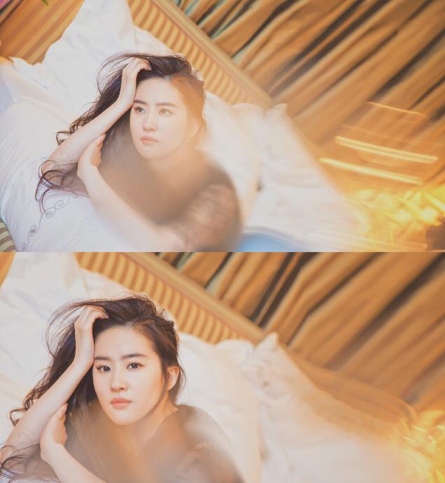 女星们的躺姿照:刘亦菲依然仙王珞丹自黑,周冬雨超放飞自我