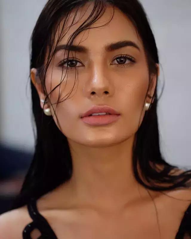 丑女逆袭白富美视频,丑女逆袭白富美之路