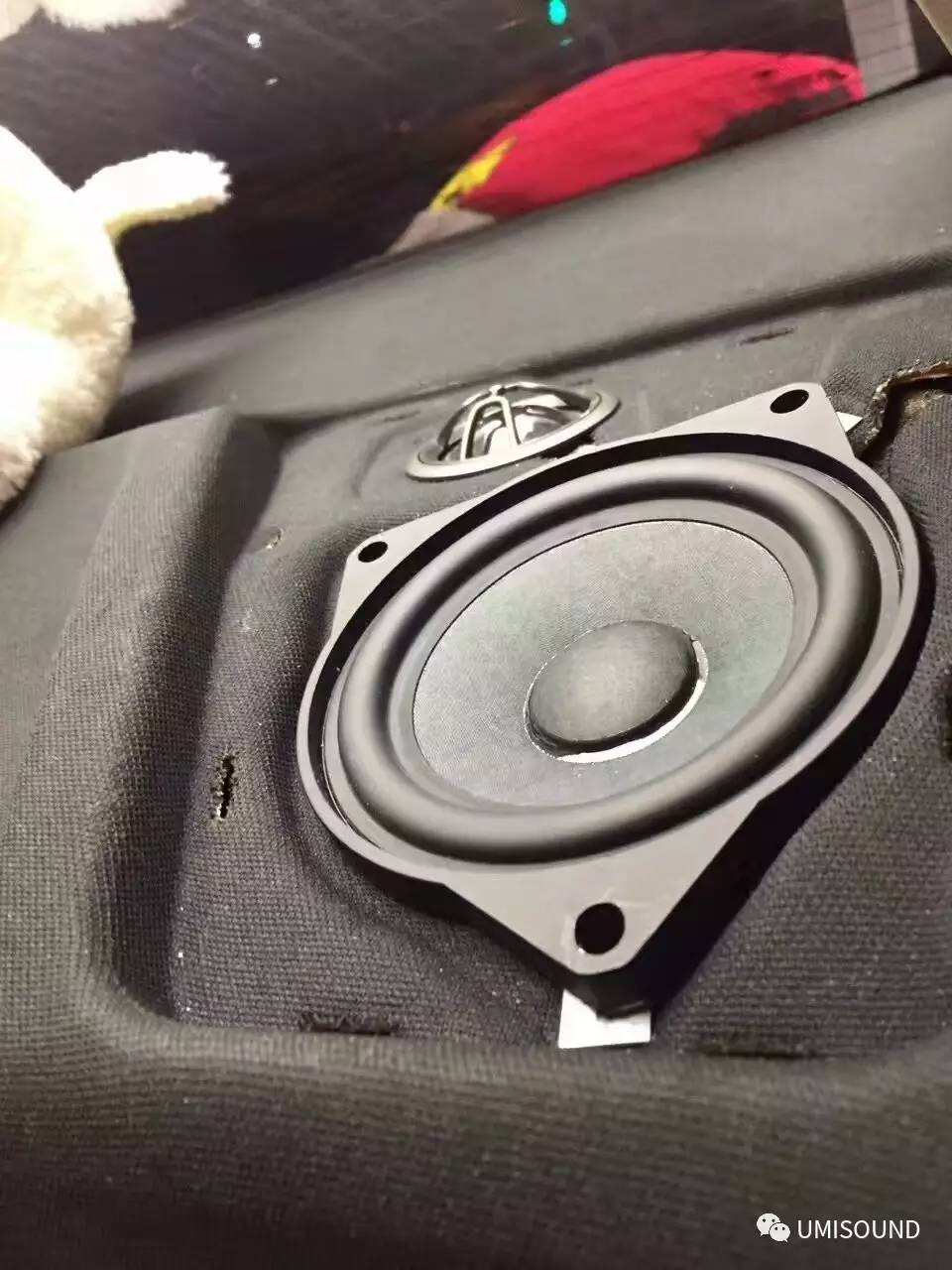 14款宝马525dsp功放安装教程,宝马525i升级12喇叭