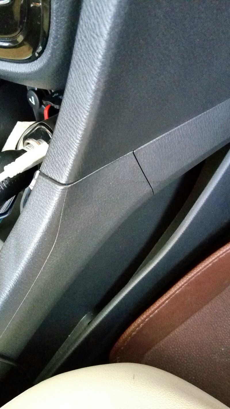 长安cs75对比欧尚x7哪个好,长安cs75和vs7哪个更好