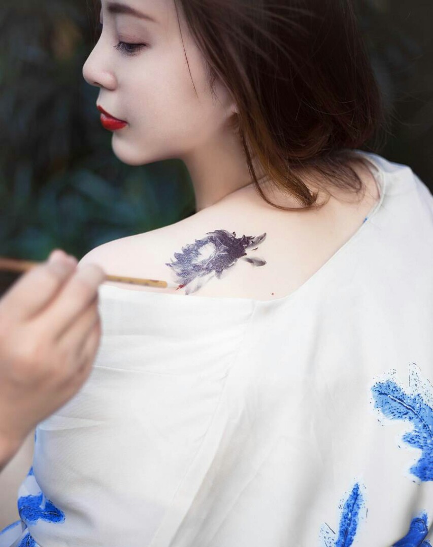 三八妇女节给老师的祝福语300字,2022年三八妇女节祝福图片早上好