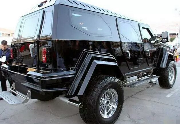 骑士十五世,无坚不摧移动的堡垒