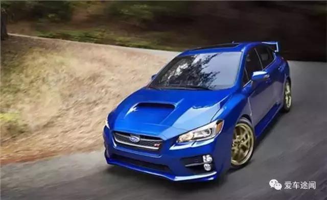 为什么有些车的引擎盖那么重,为什么有的车引擎盖下面还有一层