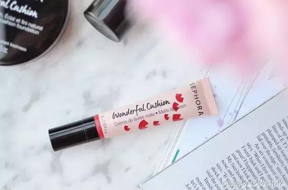 想买大牌化妆品在哪入手,哪里买化妆品性价比高