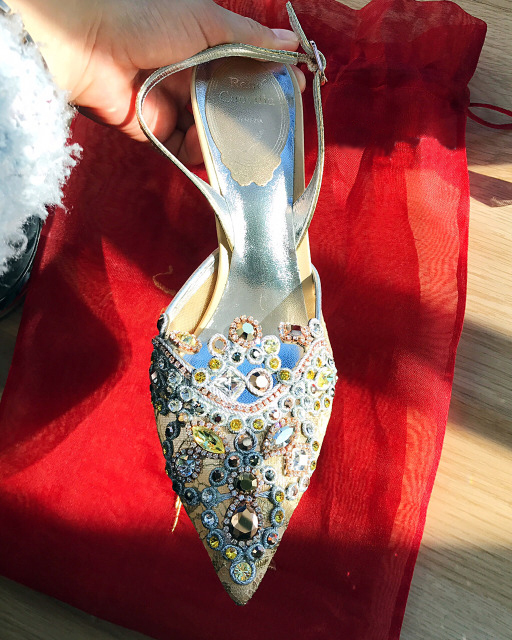 今年流行的大牌鞋子秋冬,当季最流行的大牌鞋子