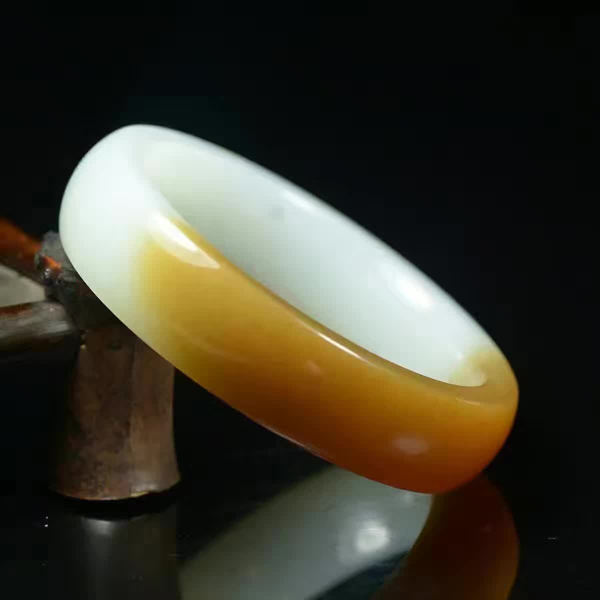 上等和田玉器欣赏,怎么从雕工鉴别和田玉