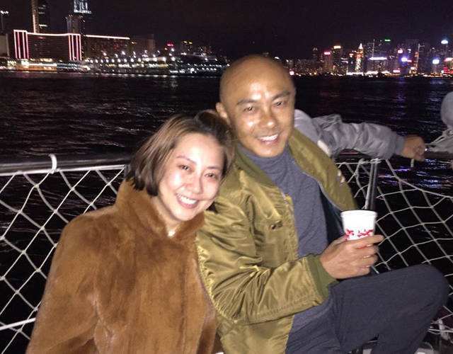 张卫健与张茜的感情,张卫健和张茜年轻时候照片