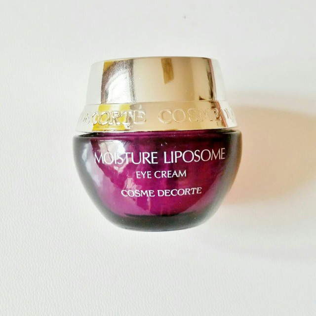 吃土也要无限回购的眼霜,吃土的眼霜推荐