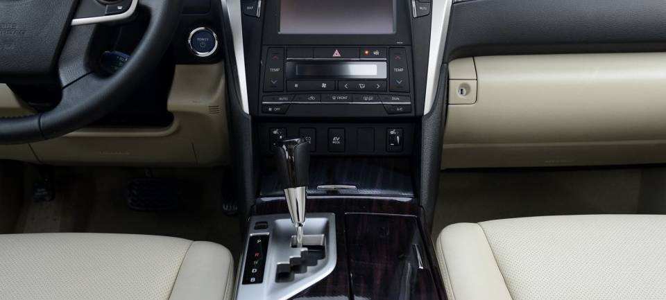 新款凯美瑞各个版本的区别,2008年凯美瑞2.4g版和v版的区别